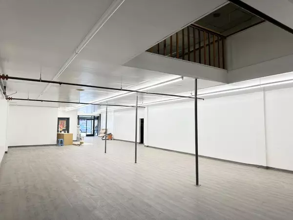 Oakland, CA 94607,367 9th ST 102