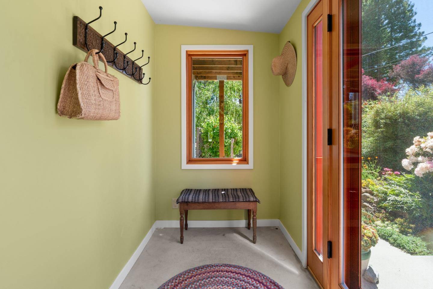 Santa Cruz, CA 95060,280 Azalea LN
