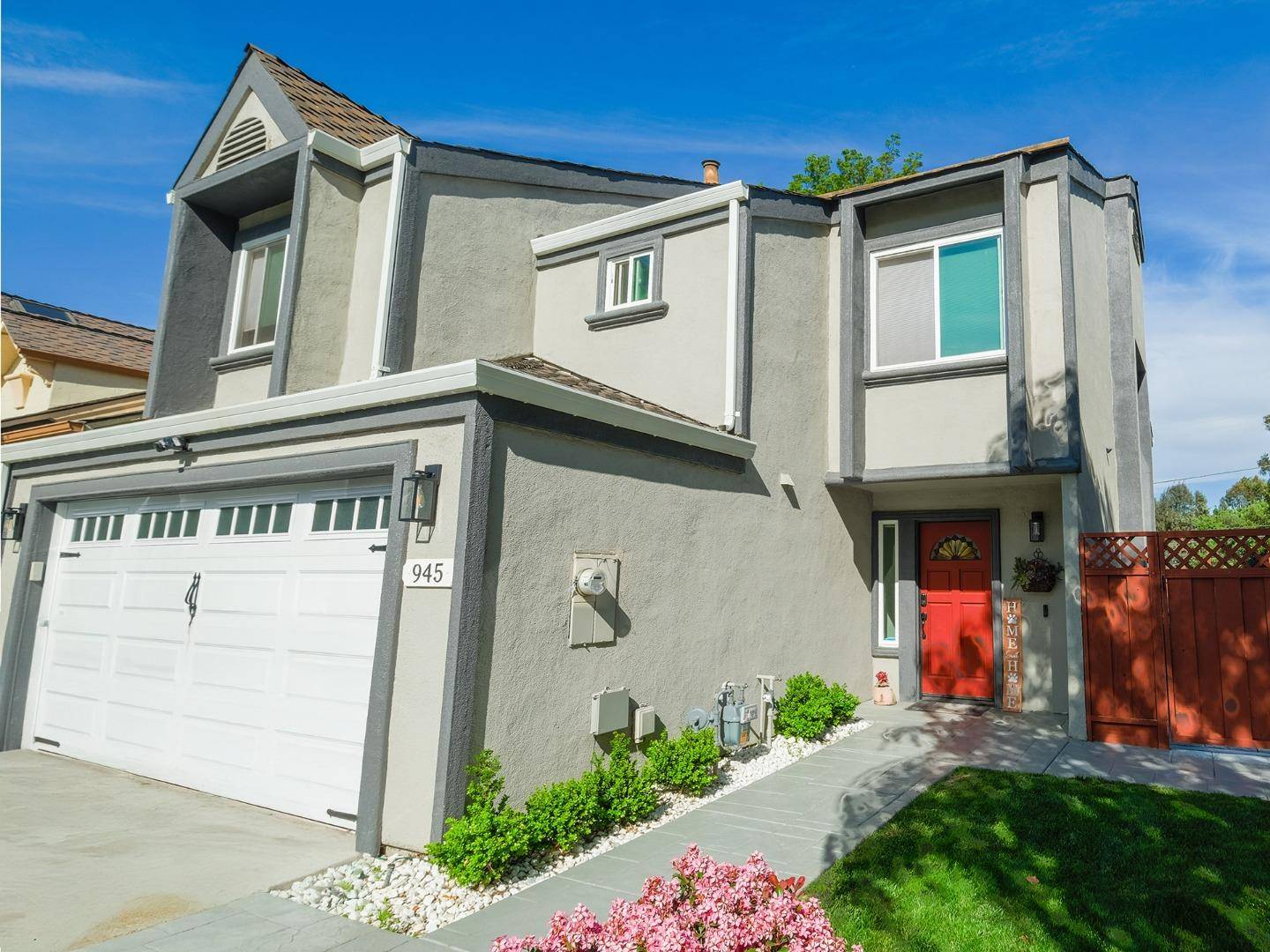 945 Oak Park DR, Morgan Hill, CA 95037