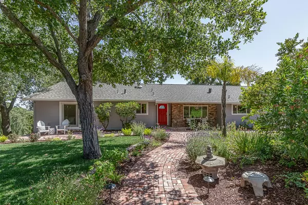 13038 Vista Del Valle CT, Los Altos Hills, CA 94022