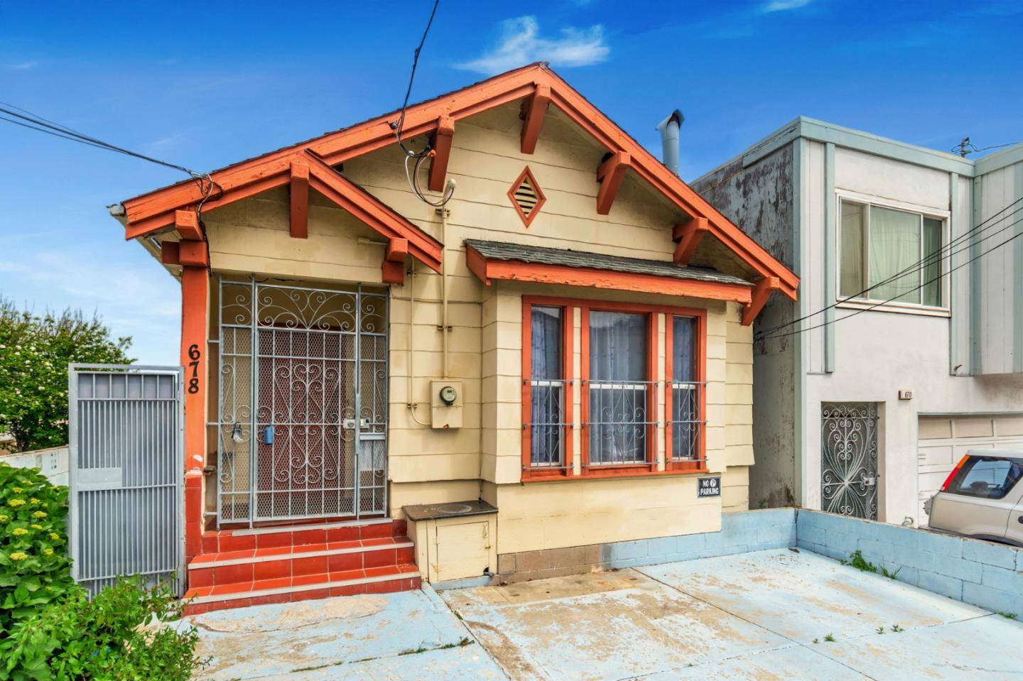 678 Bellevue AVE, Daly City, CA 94014