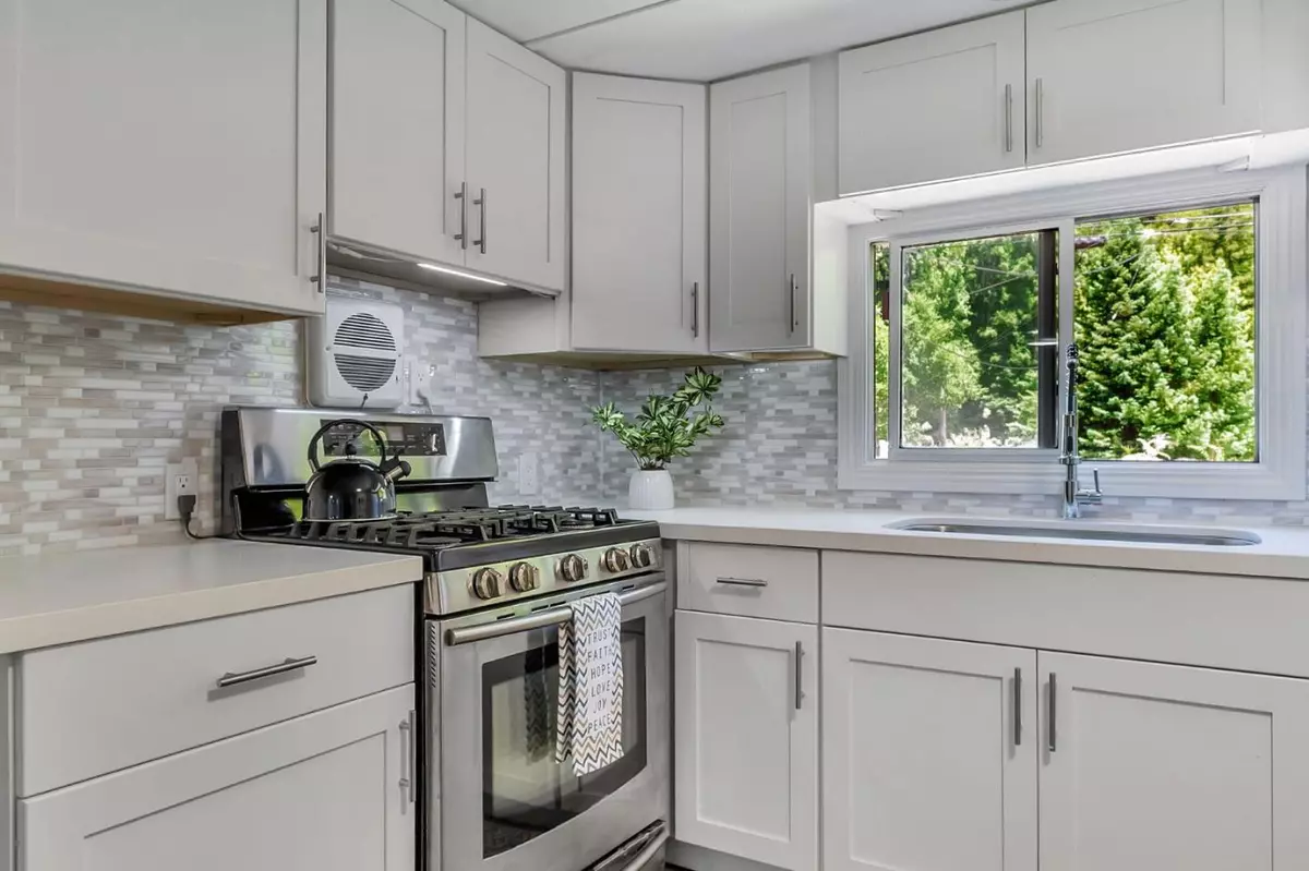 Ben Lomond, CA 95005,265 Brown Gables RD 24