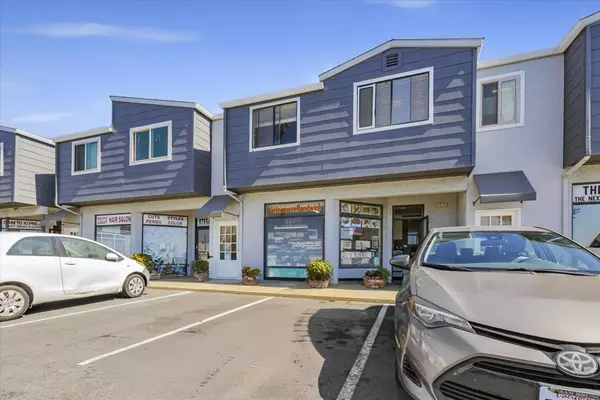 Pacifica, CA 94044,1715 Palmetto AVE
