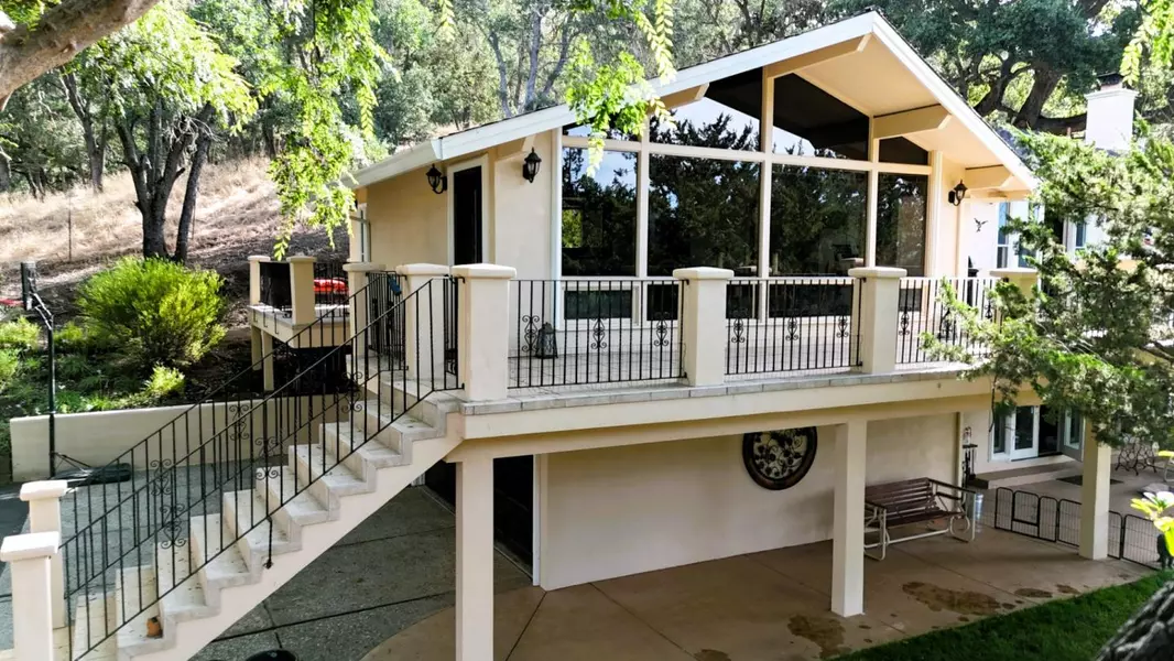 13700 Sycamore DR, Morgan Hill, CA 95037