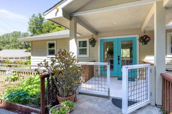 Santa Cruz, CA 95065,2889 Branciforte DR