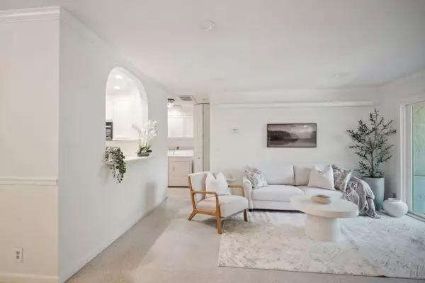 San Jose, CA 95118,4519 Waterville DR