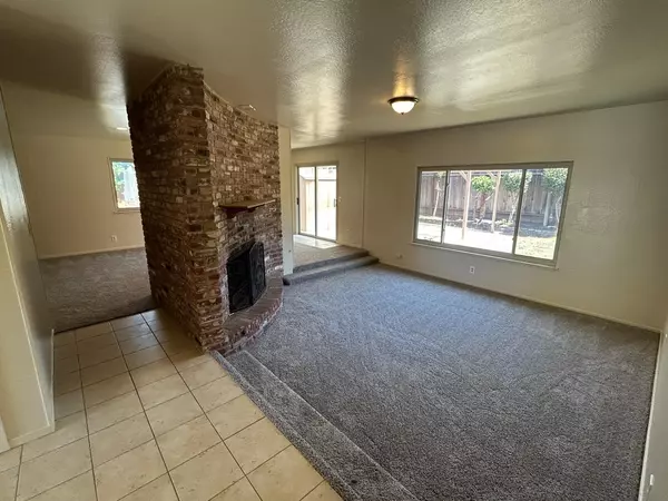 Salinas, CA 93901,840 Archer ST