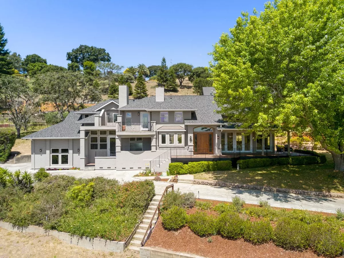 Corralitos, CA 95076,125 Orchard Heights LN