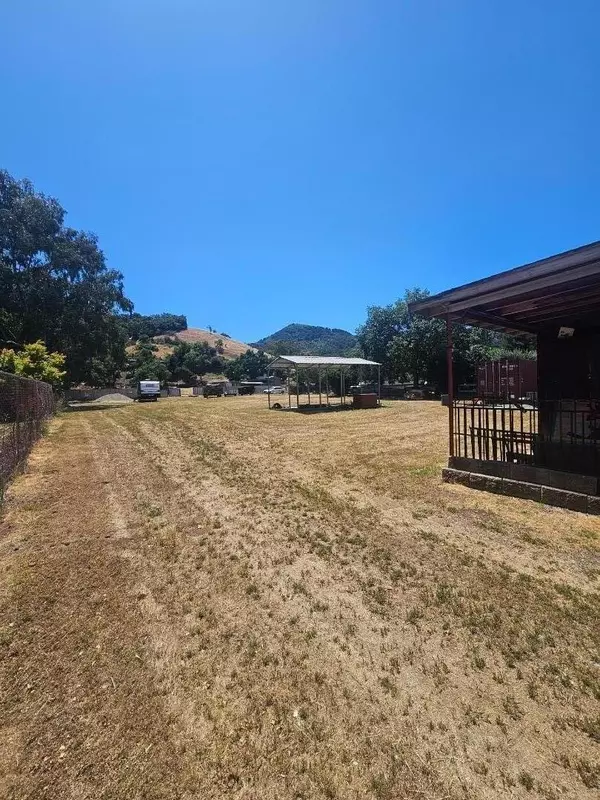 Morgan Hill, CA 95037,940 Llagas RD
