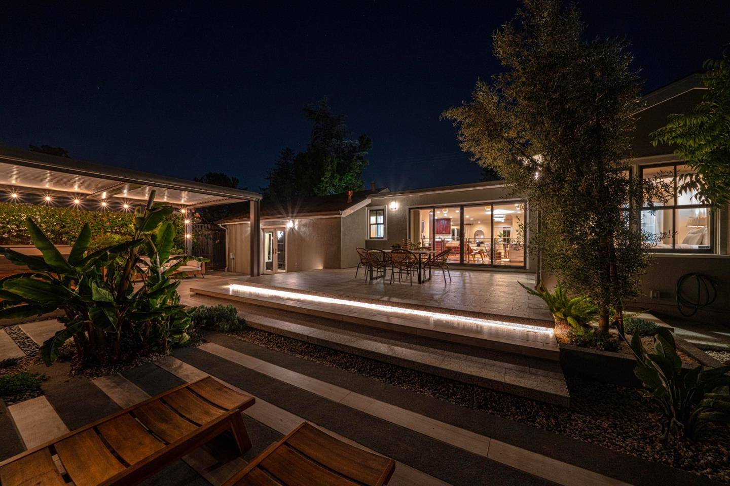 2618 Brewster AVE, Redwood City, CA 94062