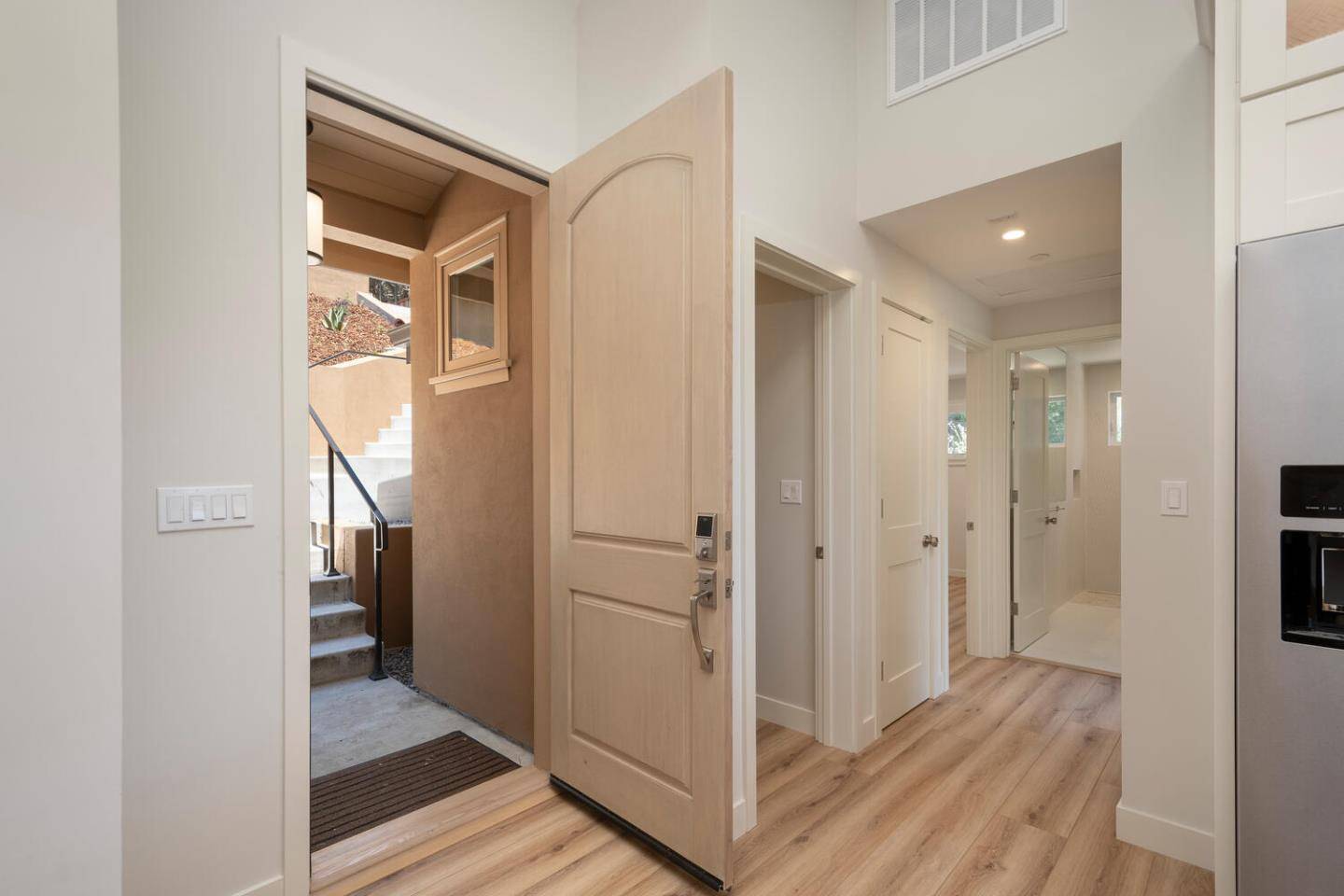 Hillsborough, CA 94010,30 Lydia CT
