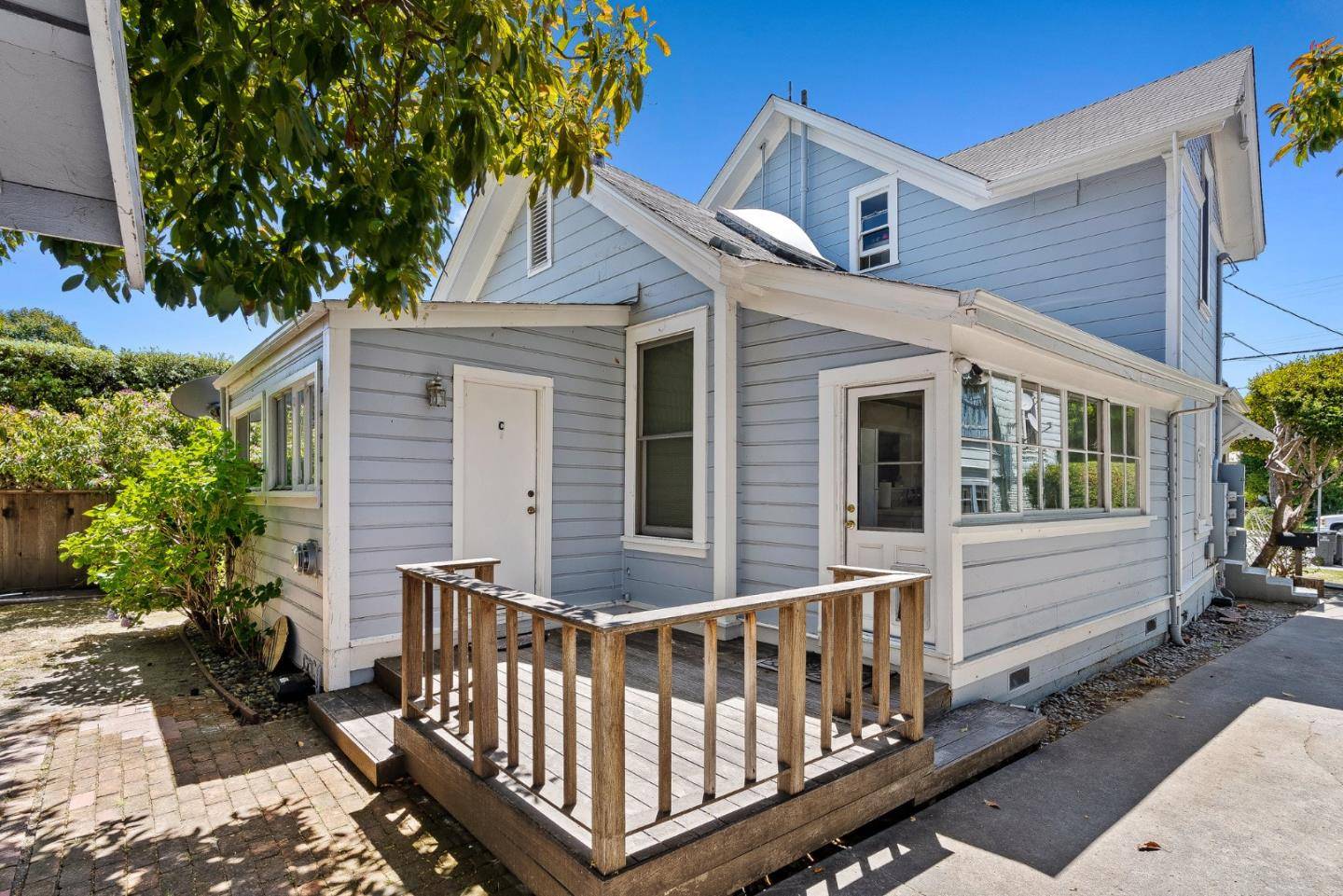 Santa Cruz, CA 95060,514 Washington ST