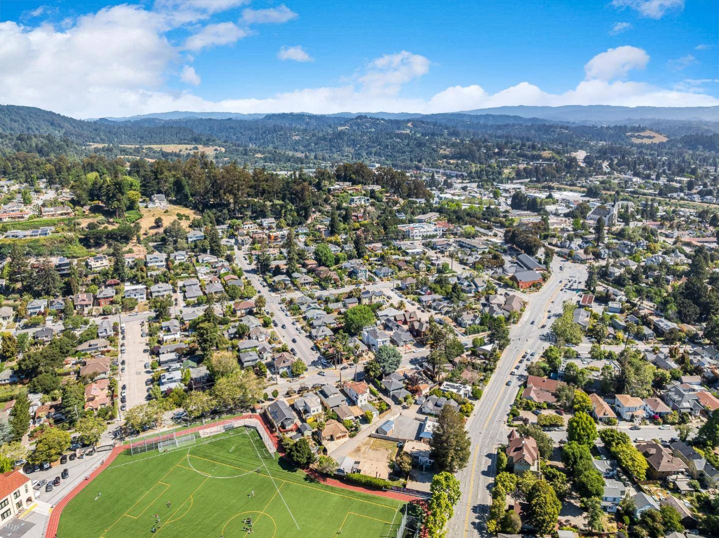 Santa Cruz, CA 95060,608 & 612 Mission ST