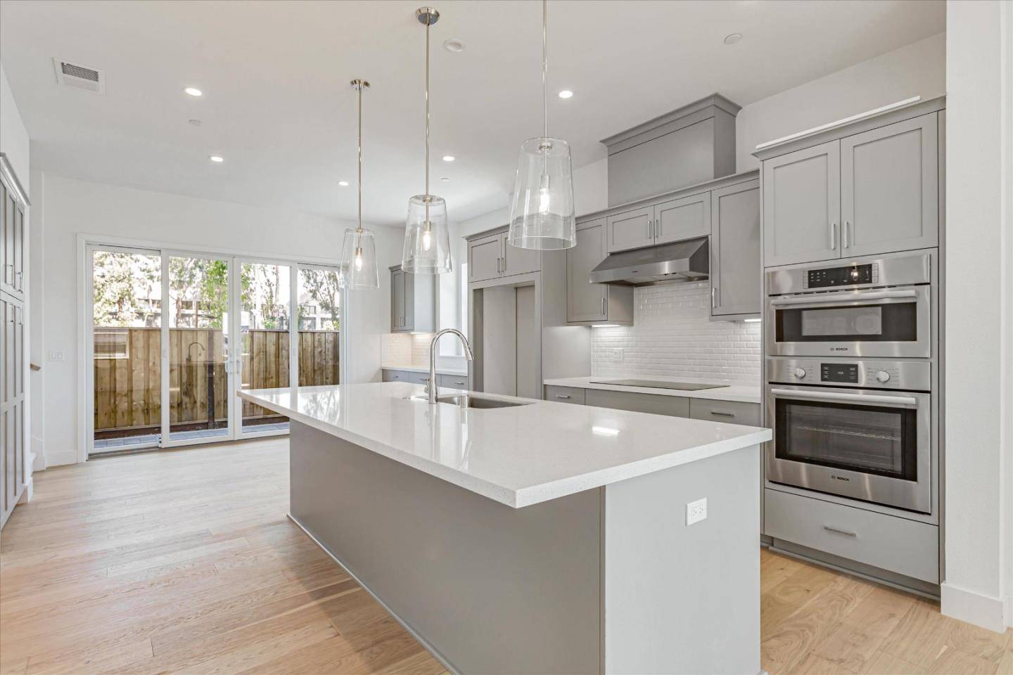 San Ramon, CA 94583,322 Isabelline CT