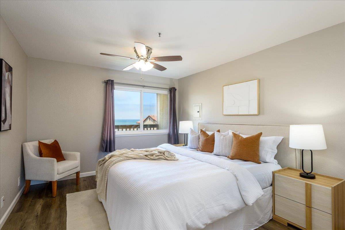 Pacifica, CA 94044,2355 Beach BLVD 303