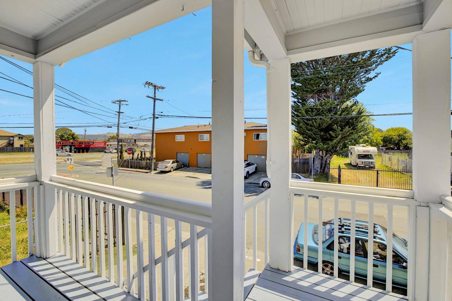 Richmond, CA 94804,319 S 37th ST