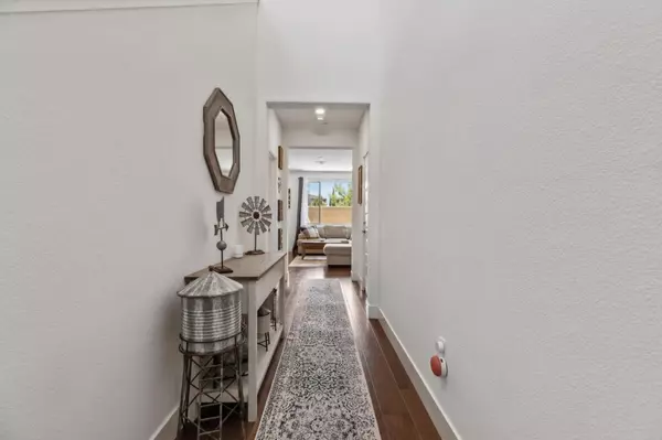 Elk Grove, CA 95757,8906 Upbeat WAY