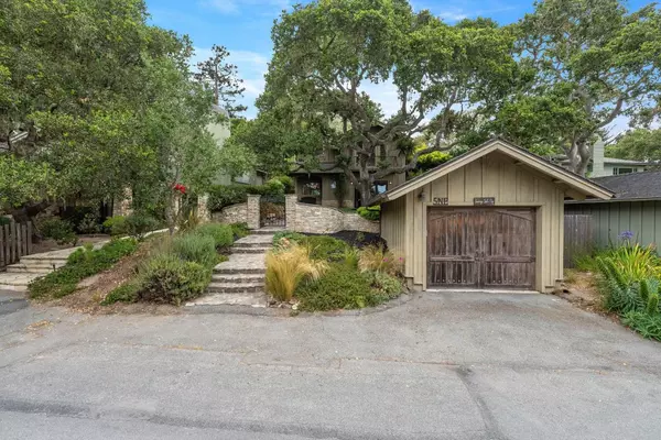 Carmel, CA 93921,5 NE of 4th on Lopez