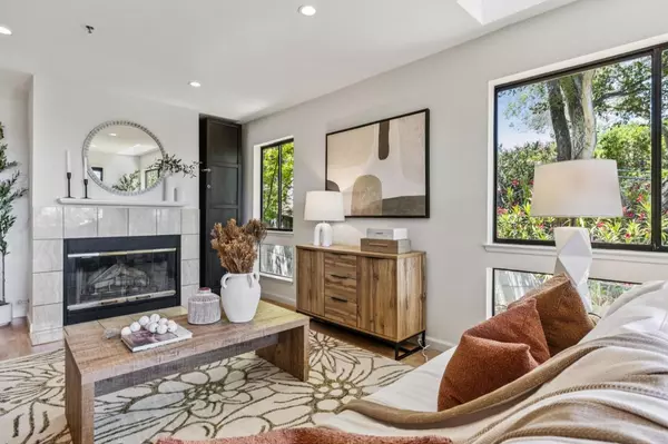 San Carlos, CA 94070,438 Portofino DR 101