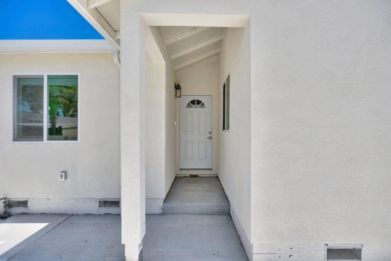 San Jose, CA 95116,264 N 34th ST