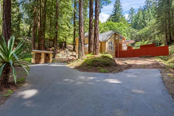 Santa Cruz, CA 95065,1860 Jarvis RD