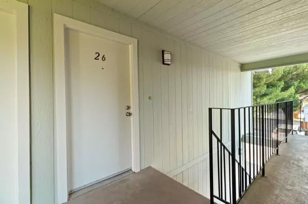 Mountain View, CA 94043,264 N Whisman RD 26