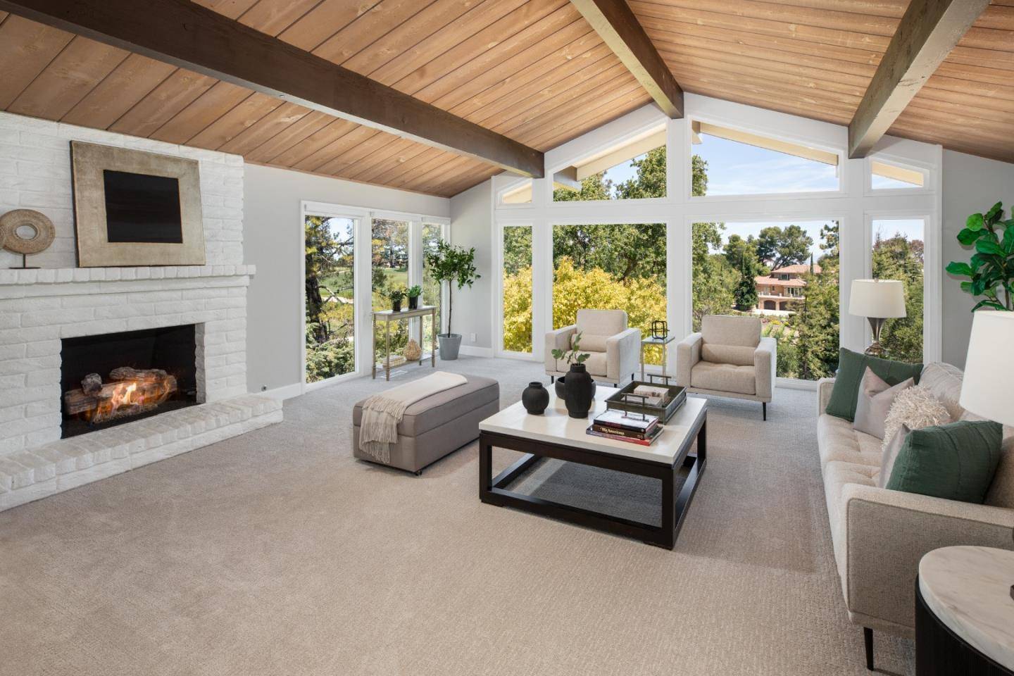 Palo Alto, CA 94304,2957 Alexis DR