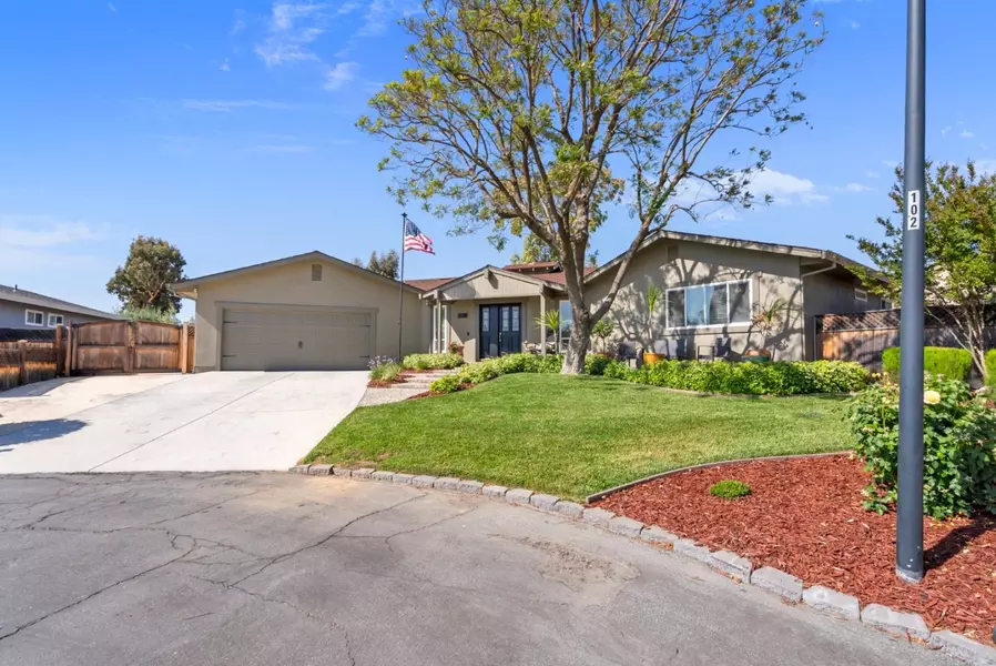 60 Dots CIR, Hollister, CA 95023