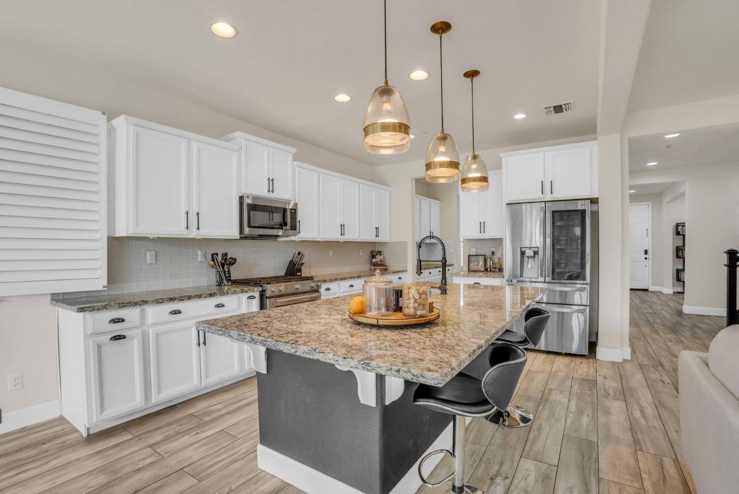 286 El Toro CT, Hollister, CA 95023