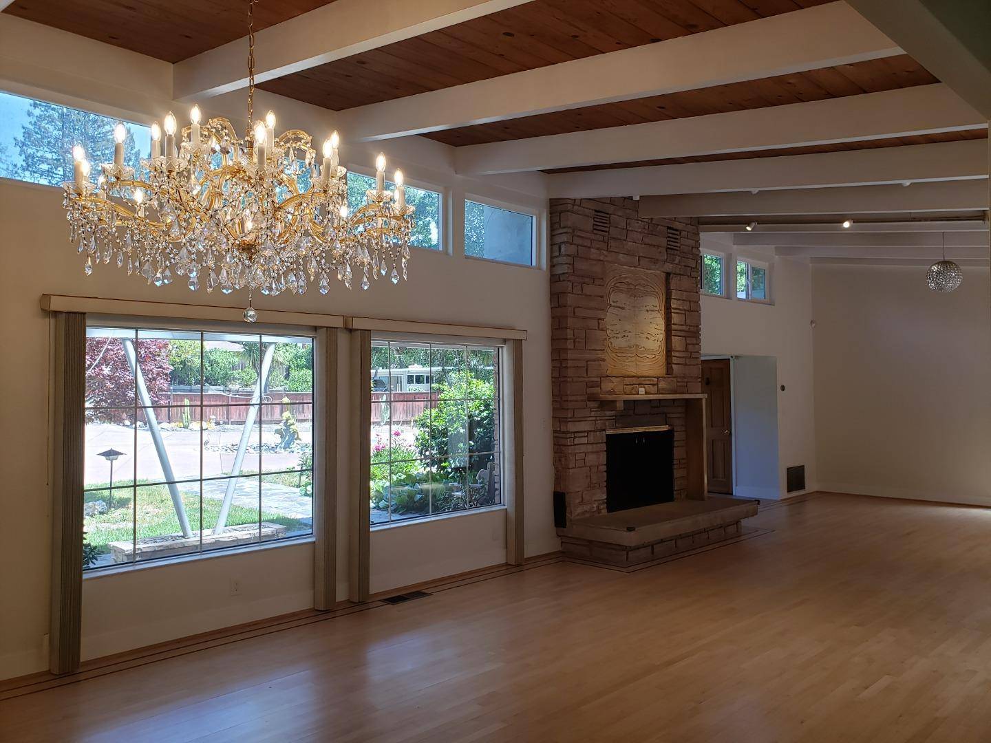 Orinda, CA 94563,528 Moraga