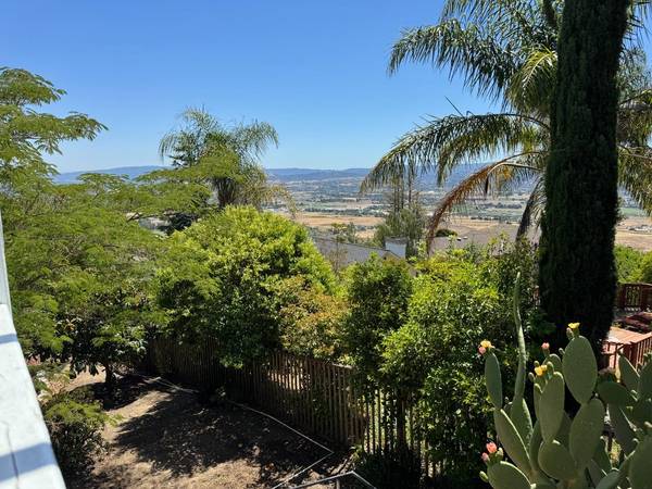 3230 Oak View LN, Morgan Hill, CA 95037