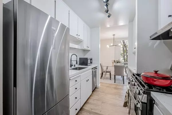 Berkeley, CA 94709,2700 Le Conte AVE 301