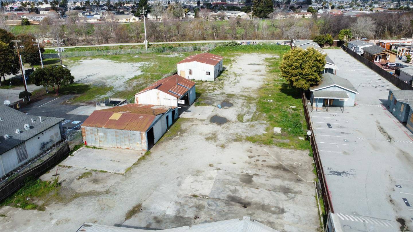 Royal Oaks, CA 95076,23 San Juan RD