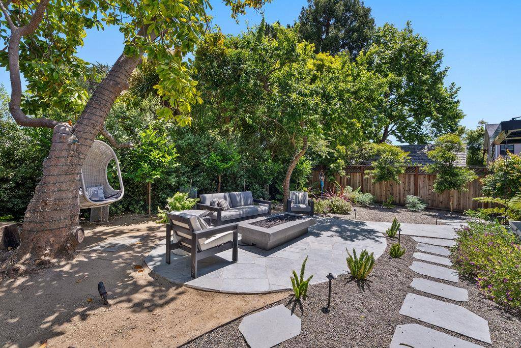 Aptos, CA 95003,214 Farley DR