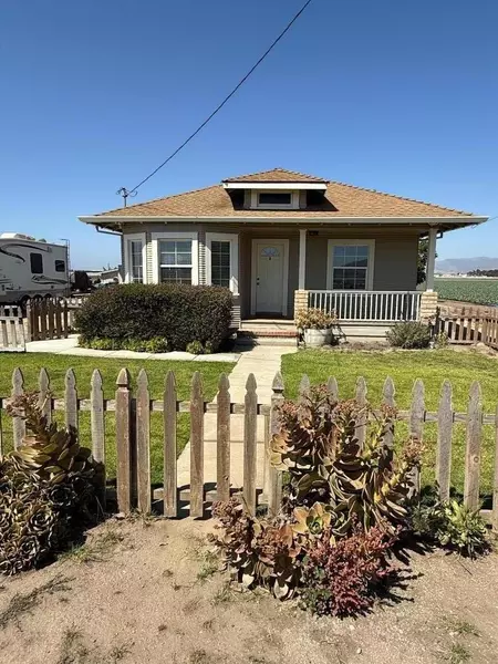 123 Hunter Lane, Salinas, CA 93908