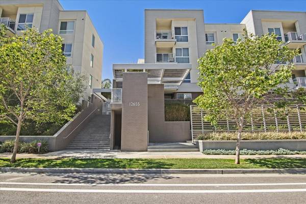 12655 Bluff Creek DR 327, Playa Vista, CA 90094