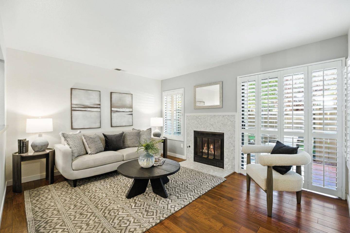 2074 Foxhall LOOP, San Jose, CA 95125