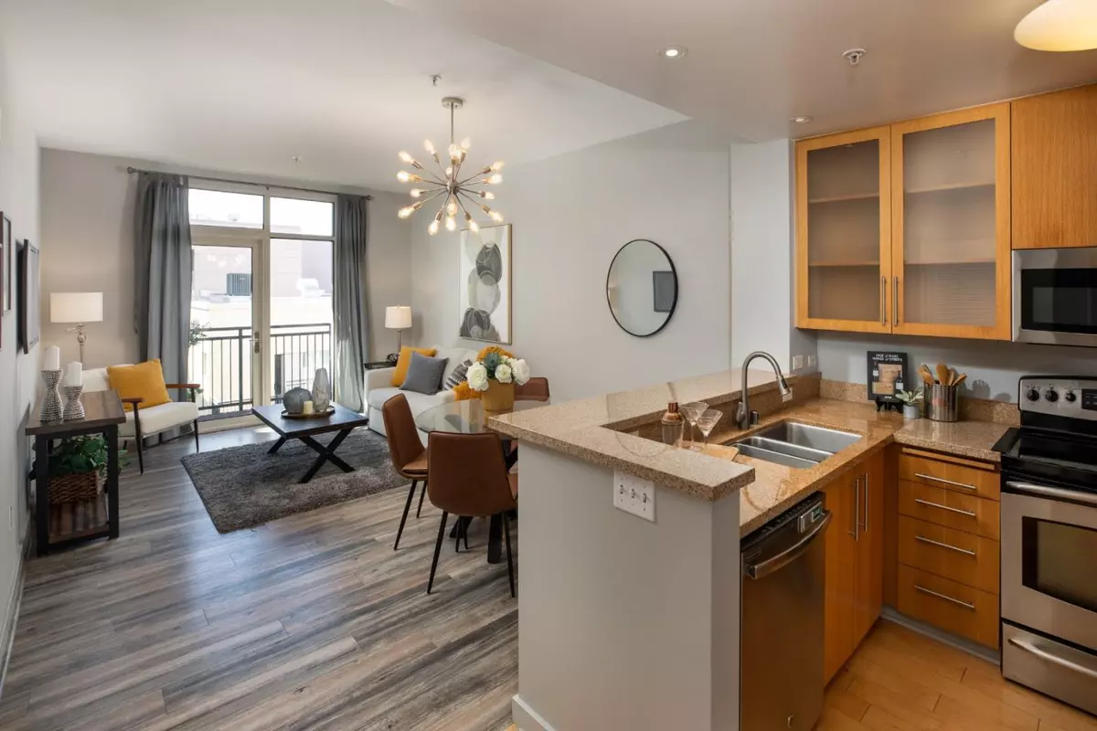 San Jose, CA 95113,25 S 3rd ST 311