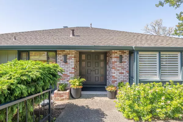 Carmel, CA 93923,275 Del Mesa Carmel
