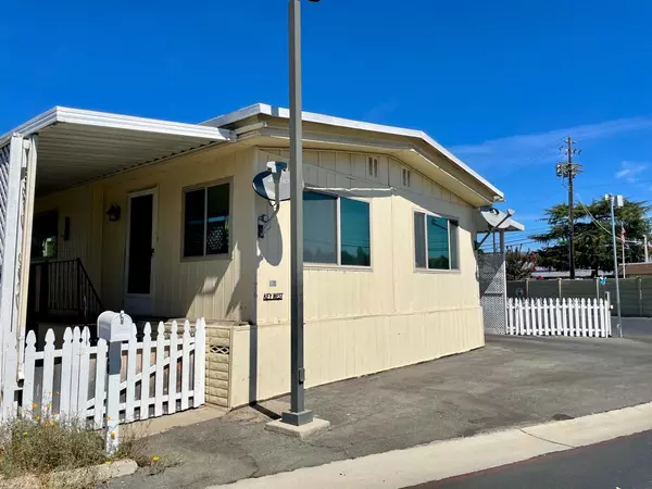 Gilroy, CA 95020,8282 Murray AVE 76