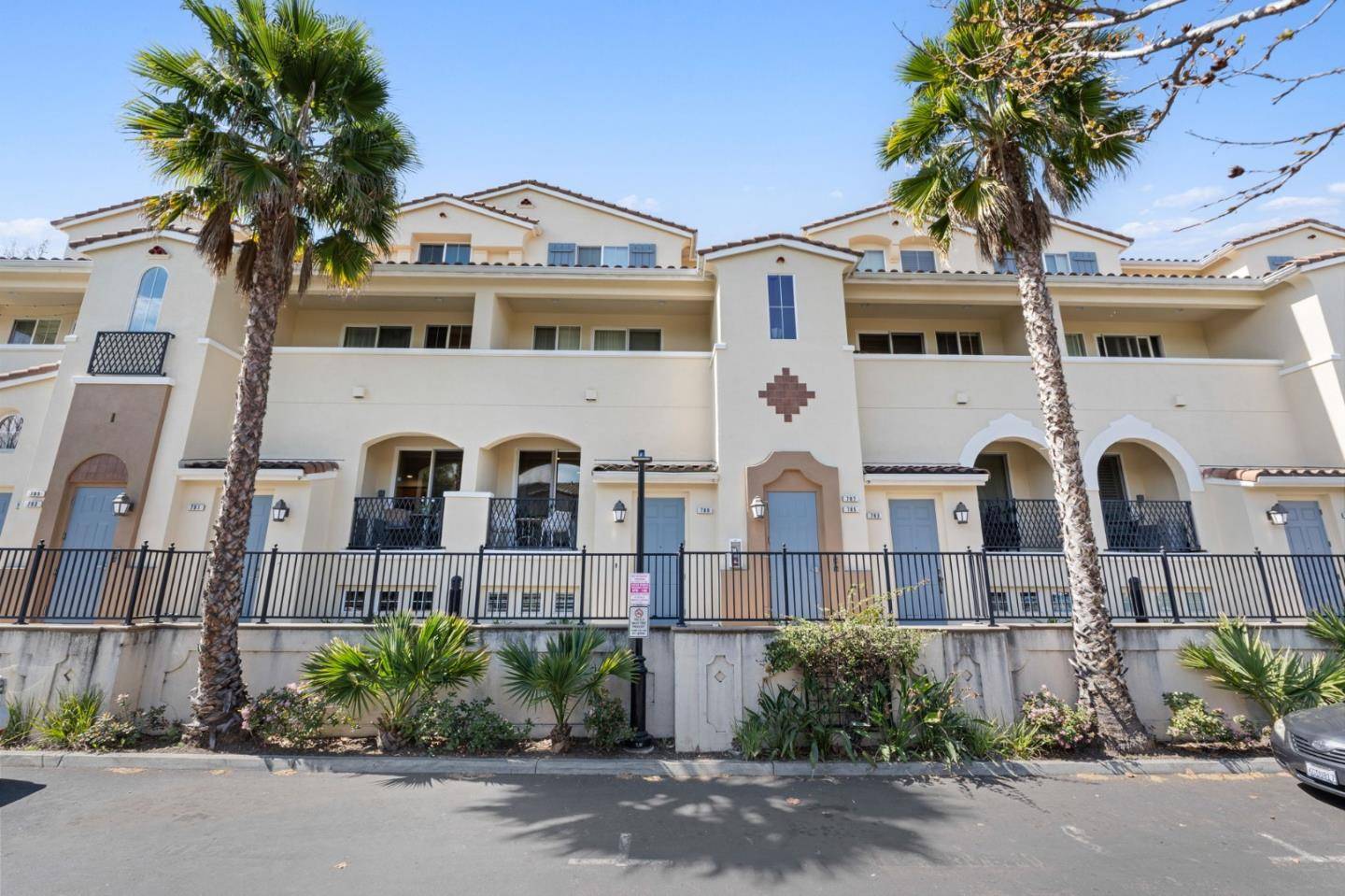 789 Parc LN, Milpitas, CA 95035