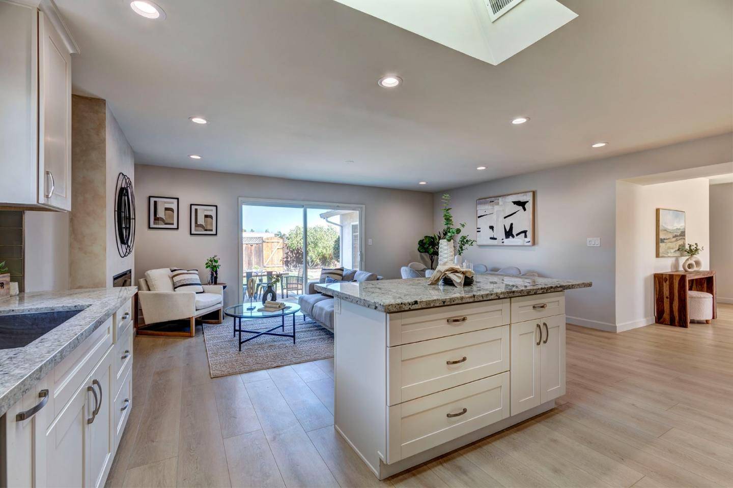 San Jose, CA 95117,866 Daffodil WAY