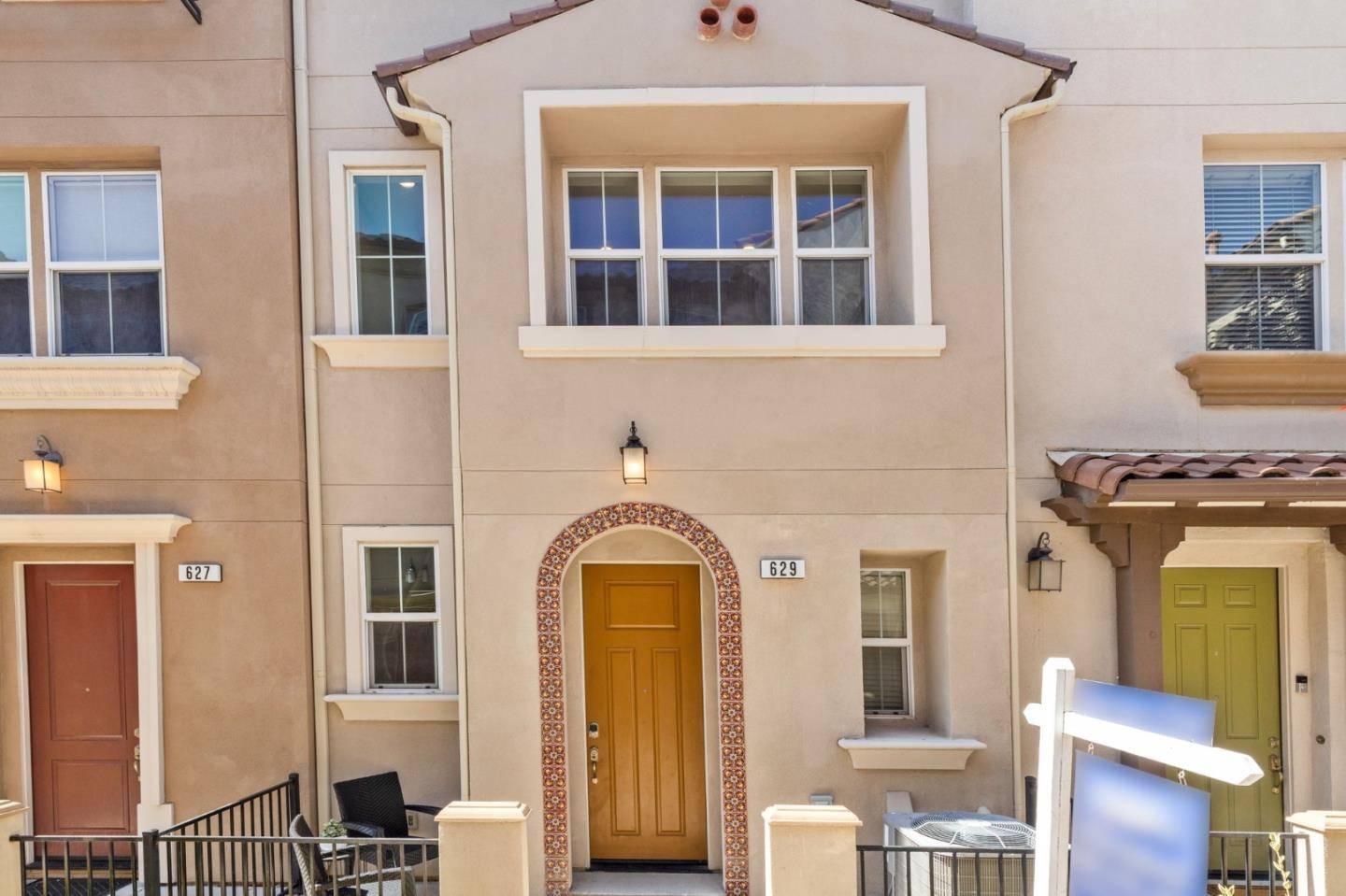 Milpitas, CA 95035,629 Barcelona LOOP