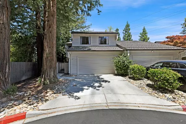 Los Gatos, CA 95032,109 Oakland PL