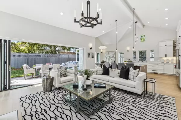 1218 Middlefield RD, Palo Alto, CA 94301