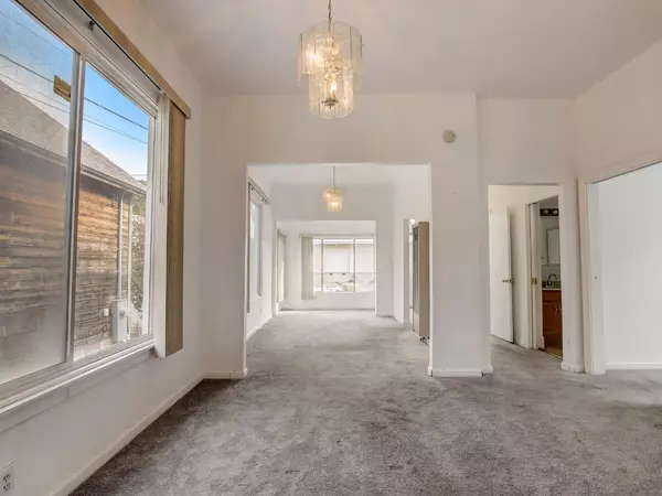 Oakland, CA 94608,1164 Ocean AVE