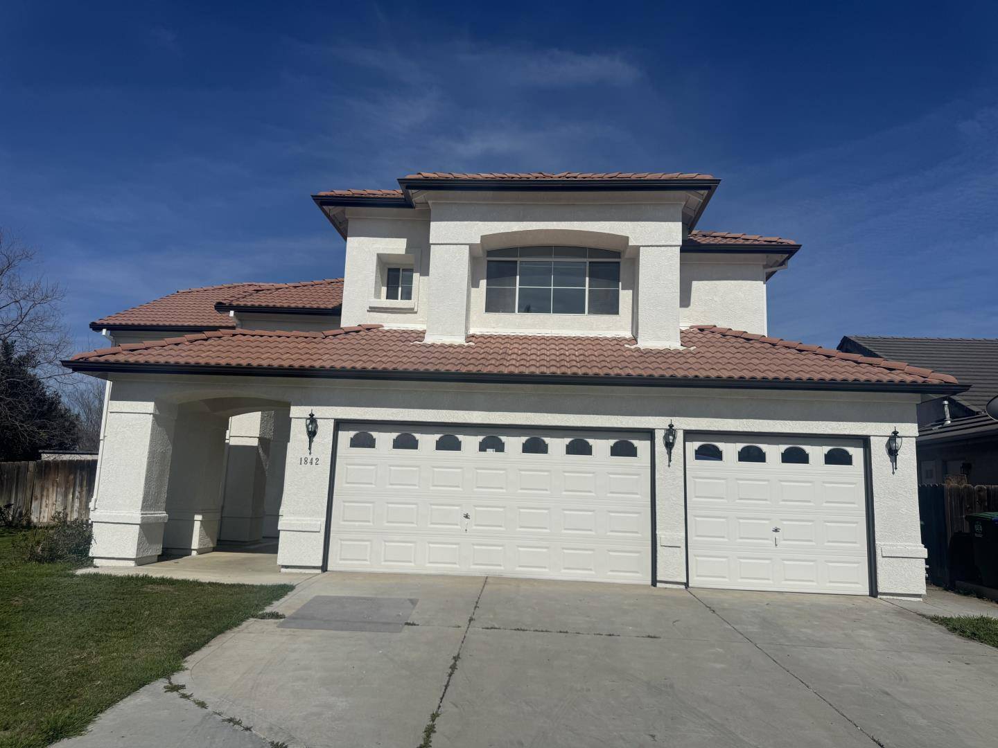 1842 Loma Linda CIR, Los Banos, CA 93635
