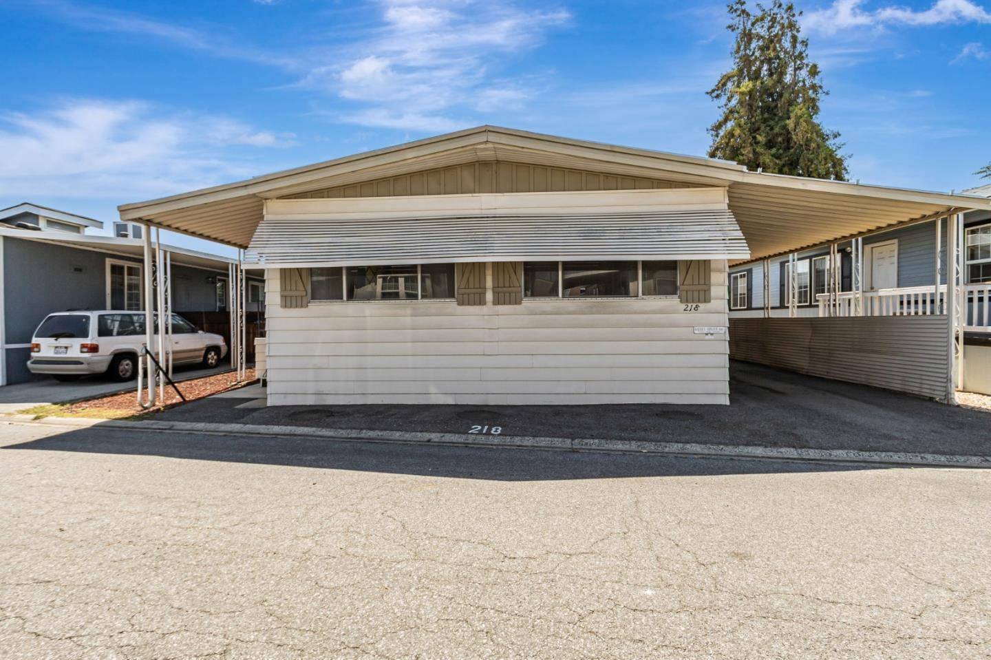 195 Blossom Hill RD 218, San Jose, CA 95123