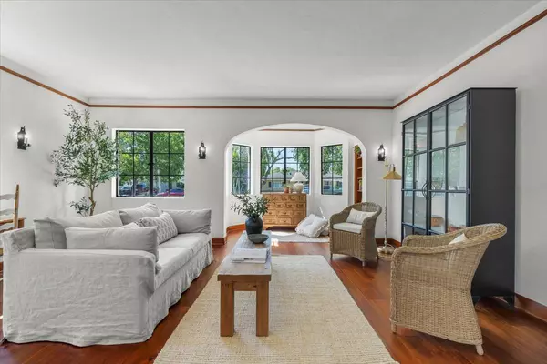 Gilroy, CA 95020,731 5th ST