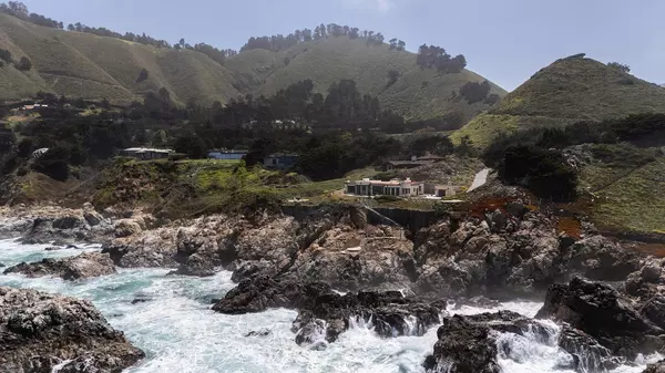 Carmel, CA 93923,36654 Highway 1